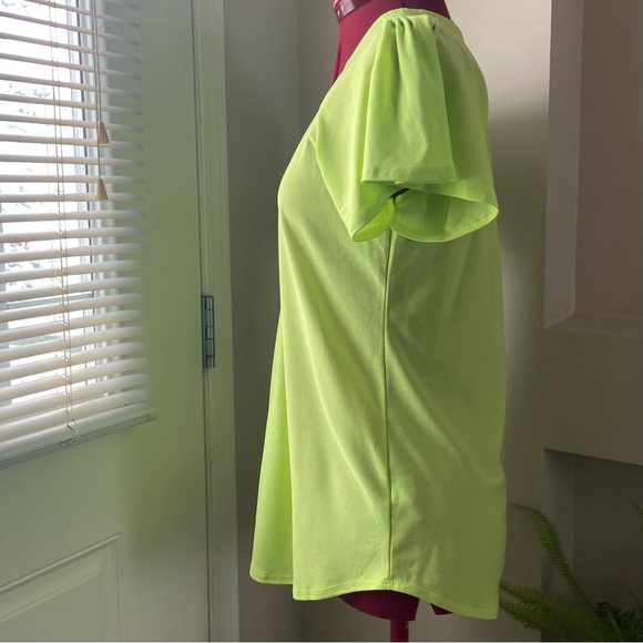 Lily Morgan women green short sleeve pullover sheer top. Size S. Used. - Picture 3 of 10